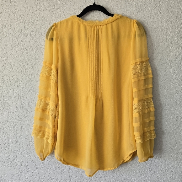 Sundance XS Yellow Button Down Sheer Lined Blouse - Embellished Sleeves - Picture 3 of 6